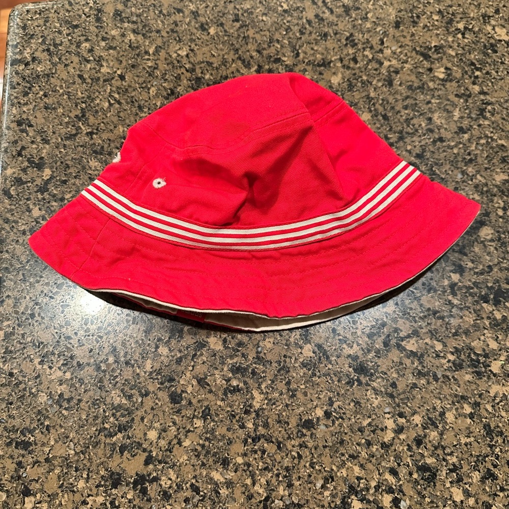 Adidas Women’s Small red and tan bucket hat. Never worn.